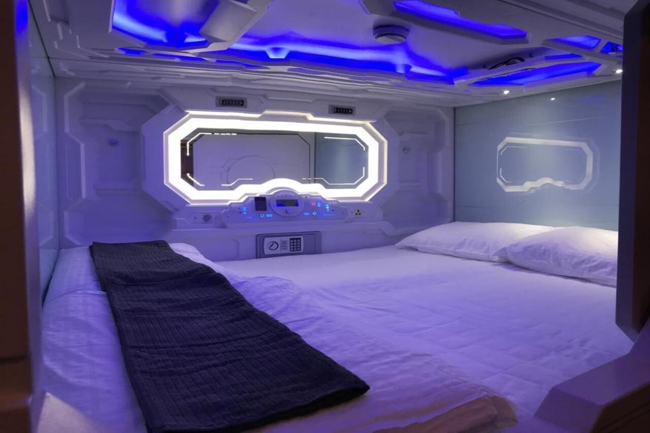 Atlantis Pods @ Chinatown Hotel Singapore Bagian luar foto