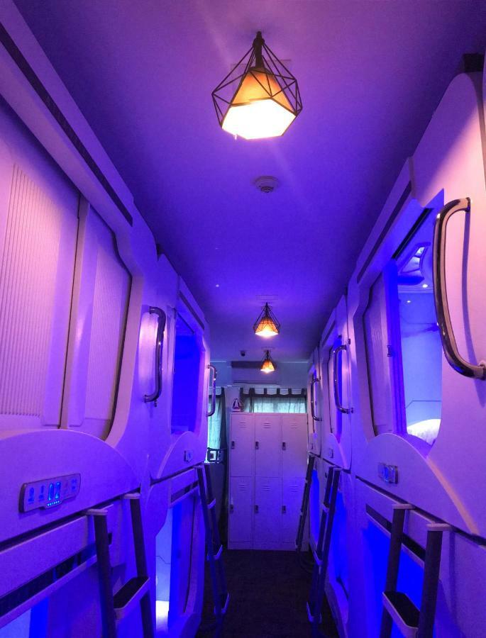 Atlantis Pods @ Chinatown Hotel Singapore Bagian luar foto
